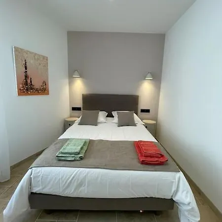 La Remise-gite De Charme 7 Personnes Avec Jacuzzi *